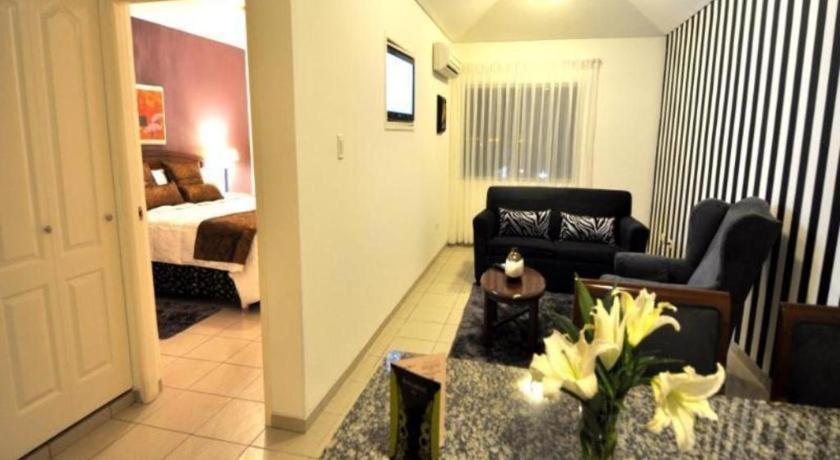 סנטה קרוז דה לה סיירה Terranova Suites מראה חיצוני תמונה